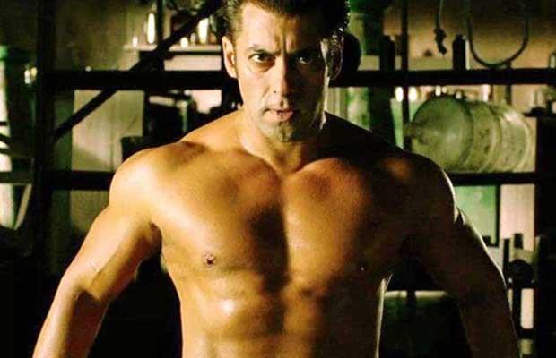 Salman Khan Shirtless in Wanted Movie
