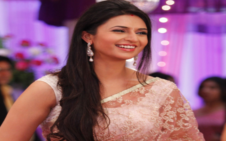 most-famous-Famous-Indian-Television-Actresses.