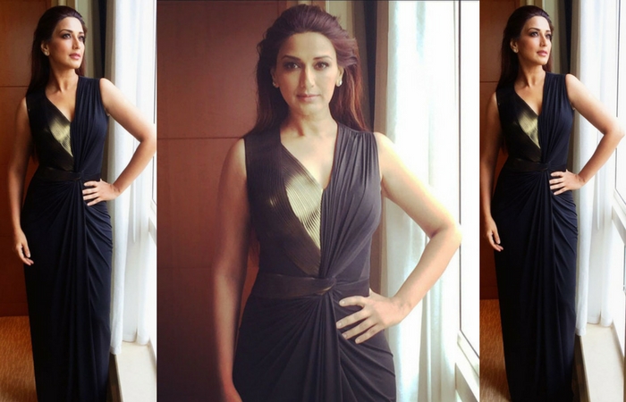sonali-bendre-black-golden-gown-amit-aggarwal